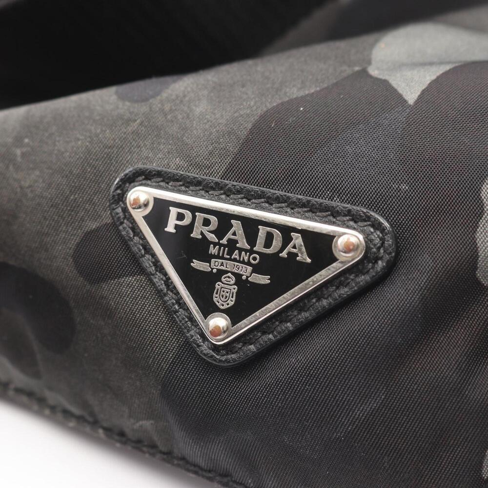 PRADA Green Shoulder Bag - Picture 7 of 10